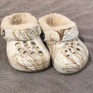 Mossy Oak Crocs